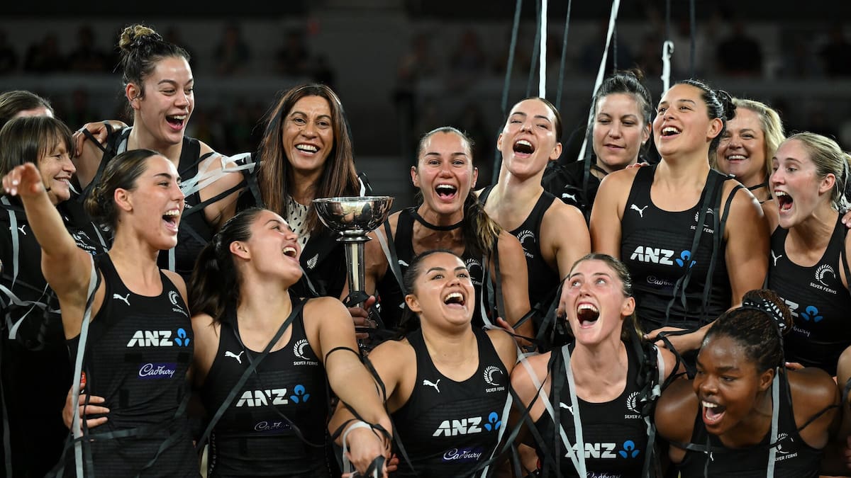 Former Silver Ferns stalwarts slam Dame Noeline Taurua’s shock stand-down