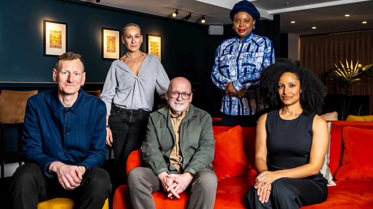 Booker prize chairman laments poor quality of entries