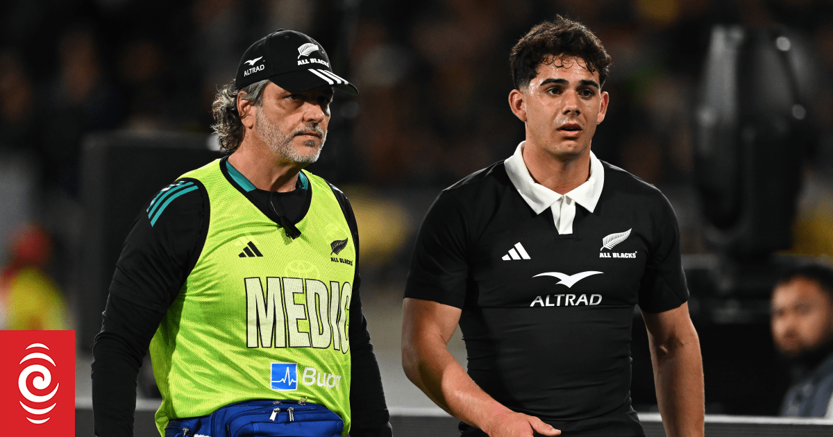 All Blacks halfback Noah Hotham suffers broken leg, Rugby Championship over