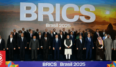 New Zealand urged to build new trade blocs