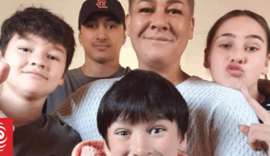 Mother killed after hitting bridge while towed by jetski