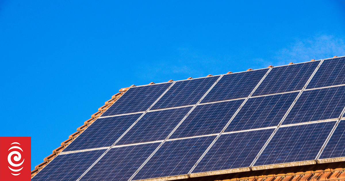 Which banks are offering to help install solar power on your house