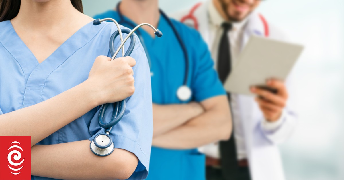 Senior doctors shrug off Health NZ's bid to force settlement