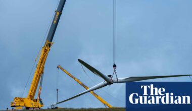 The race to find a way to recycle old turbine blades from windfarms | Energy industry