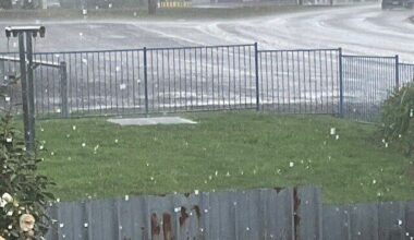 SunLive - Thunderstorms and hail hit Bay of Plenty