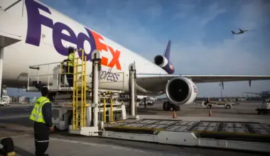 FedEx to launch healthcare-focused DUB-IND air cargo route