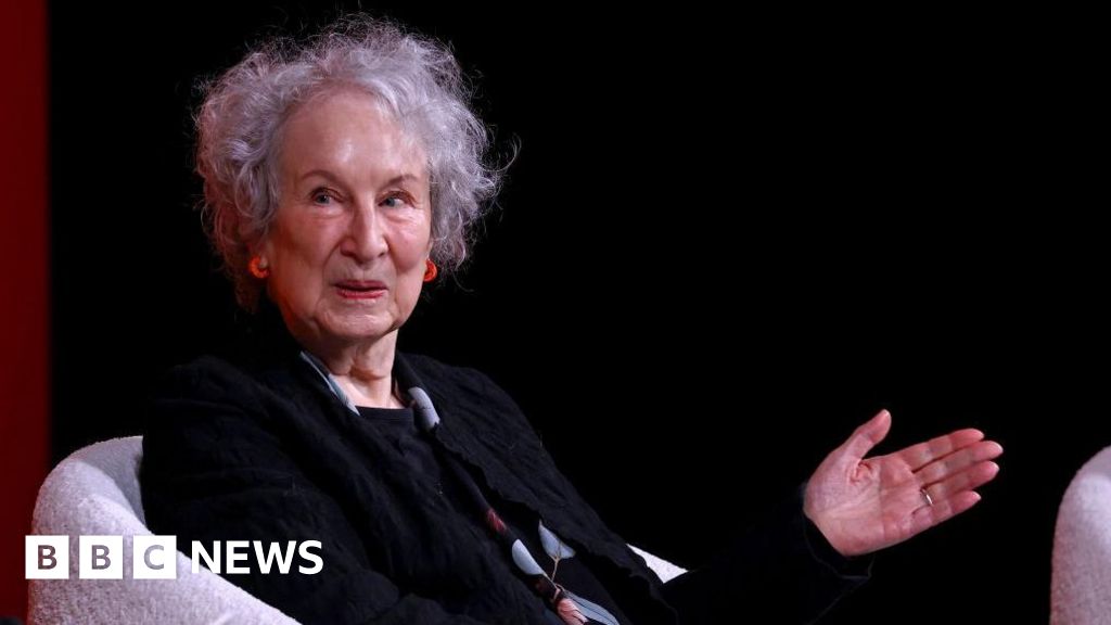 Margaret Atwood takes aim at Alberta's book ban with satirical short story