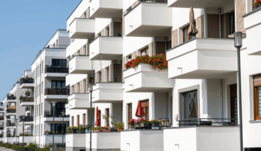 Toronto's condo market faces sharp slowdown