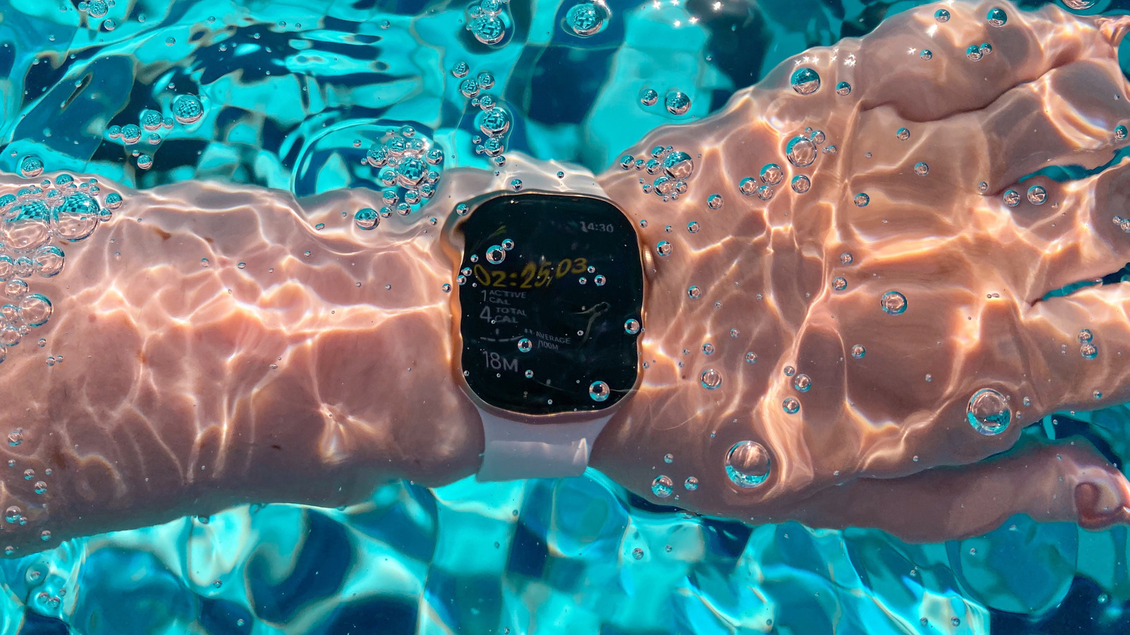 How Water Lock On Apple Watch Works (And Why You Should Use It)