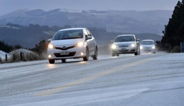 South in for wintery blast with low snow, strong winds