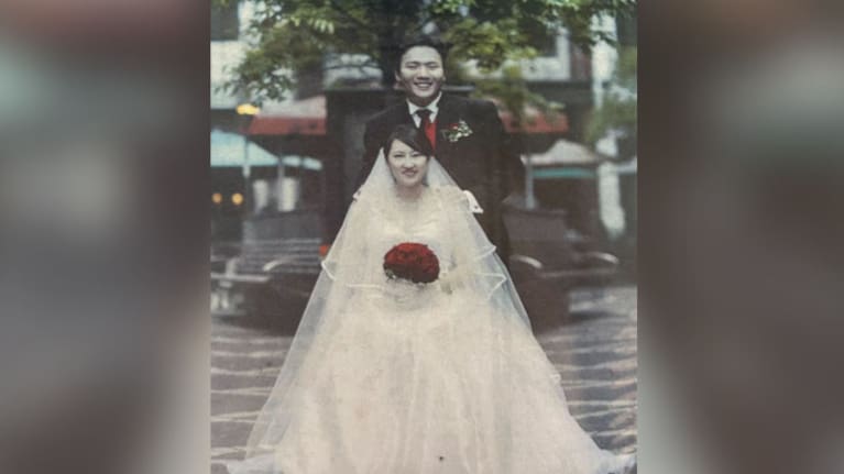 Hakyung Lee, then known as Ji-Eun Lee, and Ian Jo on their wedding day.