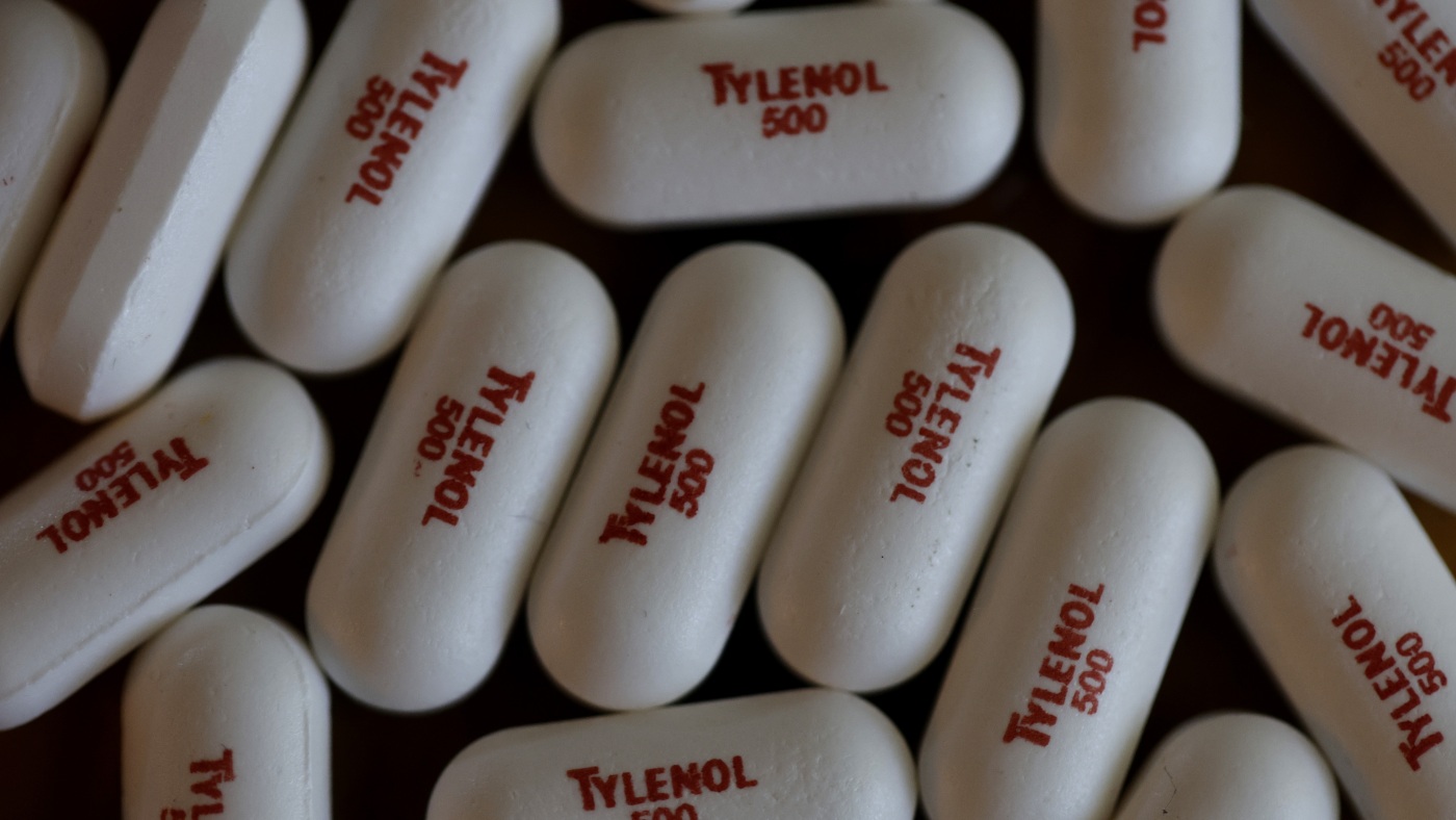 Trump's Tylenol warning echoes past misconceptions : NPR
