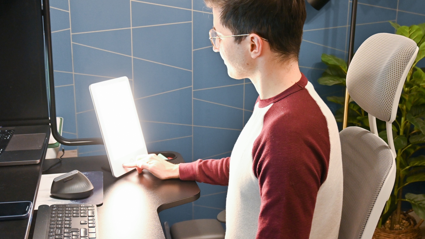 Light therapy can help fend off seasonal depression. : NPR