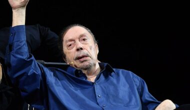 Tim Curry revealed he has problems with his left leg as he shared a rare health update