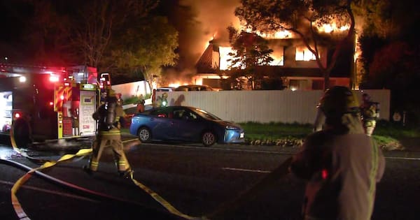 Crews battle huge house fire in Auckland overnight