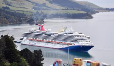 First of season's cruise ships docks in Dunedin