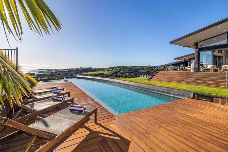 62 Park Point Drive, Church Bay, waiheke, Auckland