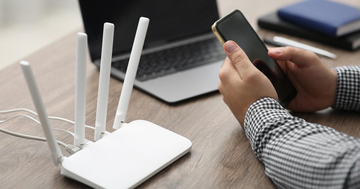 How do I hotspot my phone to my laptop? Steps explained