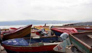 Catastrophic floods feared as hurricane bears down on Jamaica