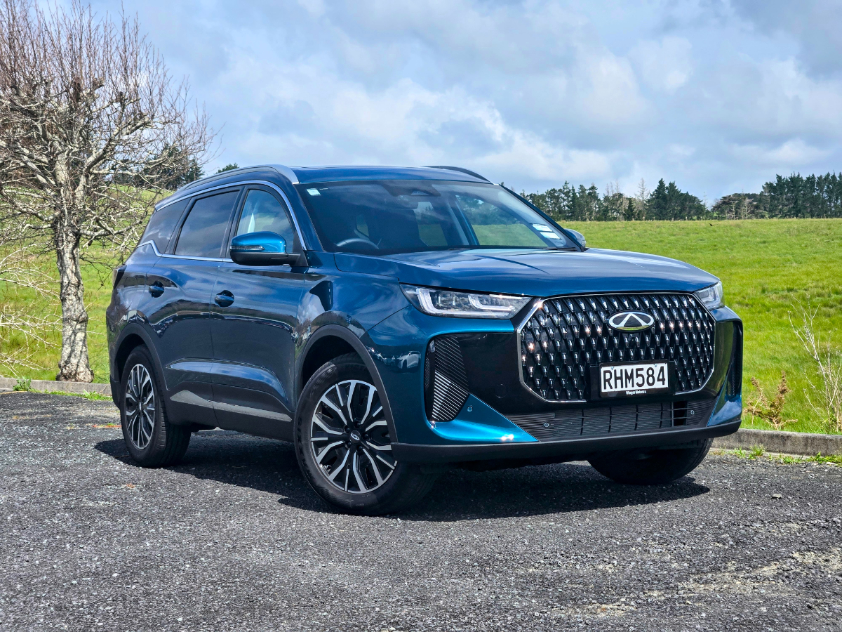 Chery Tiggo 7 full review: meet New Zealand's most affordable PHEV