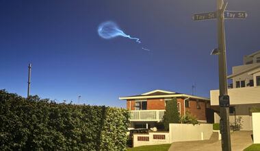 SunLive - Satellite at dawn mystifies stargazers