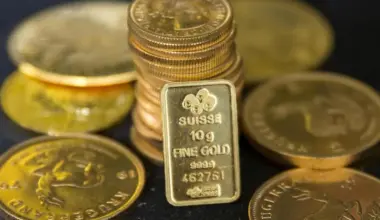 Gold prices hit a fresh record high of US$4,059.30 on Oct 13, driven by reignited US-China trade tensions.
