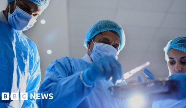 NHS waiting list rises for third month in row