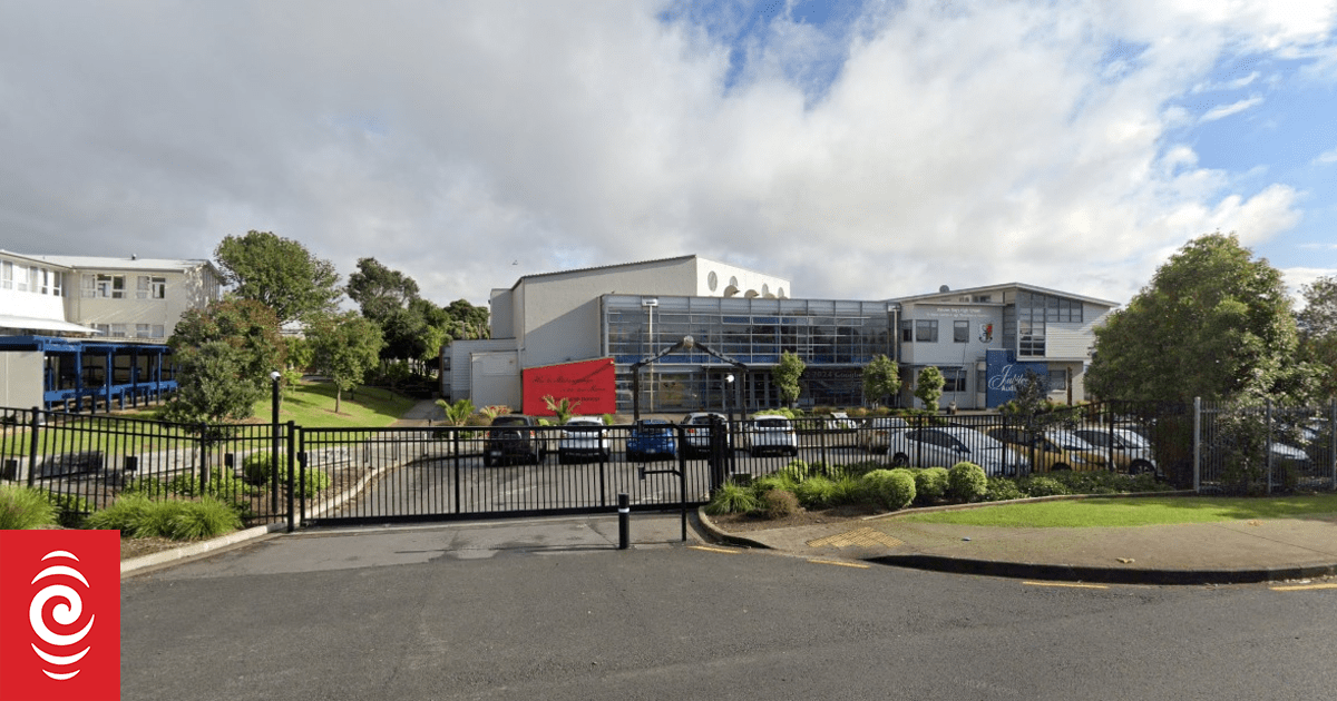 Bid to turn Kelston Boys' High School into charter school not endorsed by principal