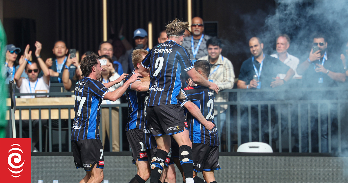 A-League live updates: Auckland FC v Western Sydney Wanderers