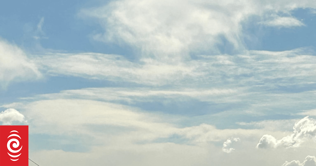 Parts of Southland, Otago face week without power after weather damages lines