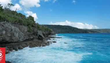 Christmas Island wants more tourists but luggage is often left behind