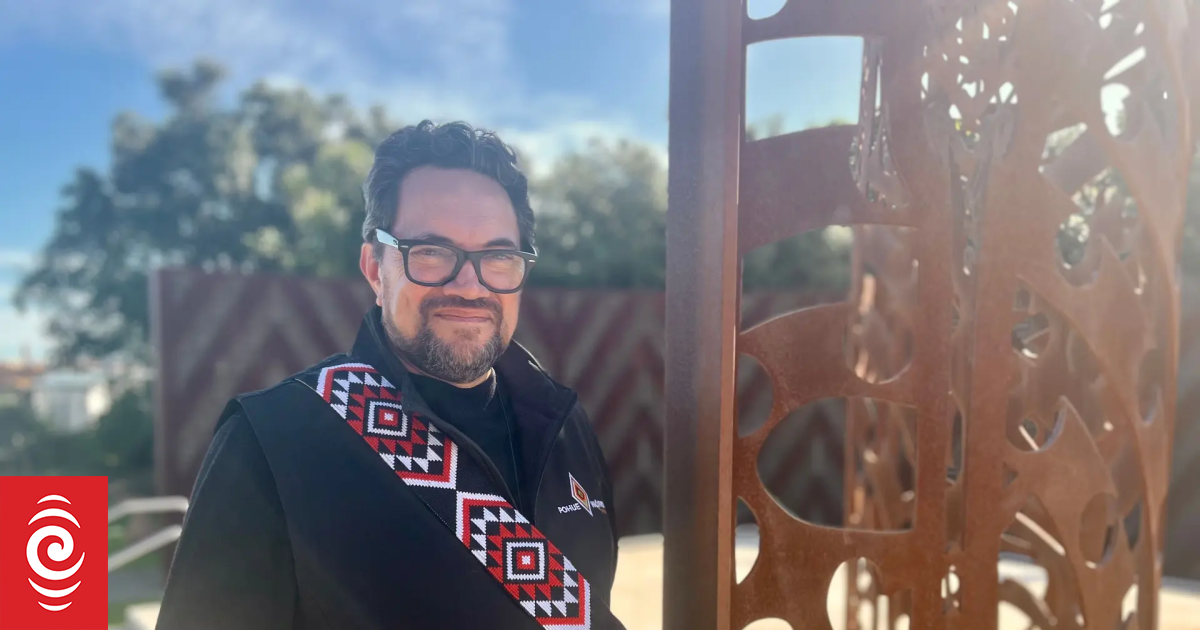 Gisborne council candidate was twice struck off medical register