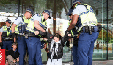 Arrests as protesters target Christchurch aerospace summit