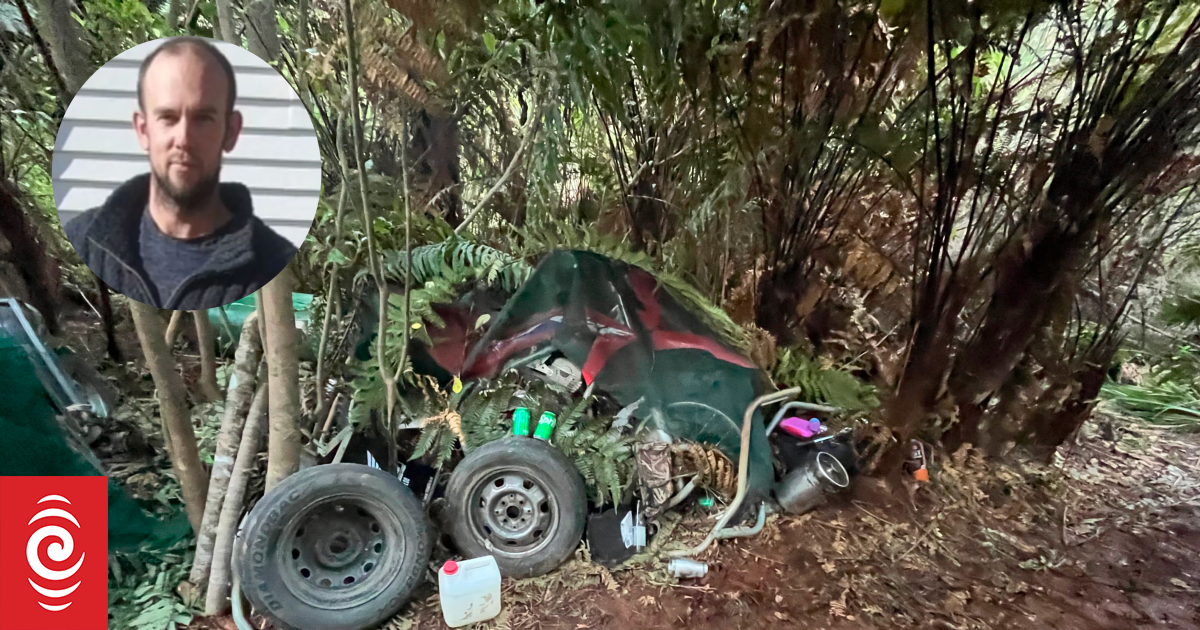 Tom Phillips' parents apologise for 'trouble' caused to community