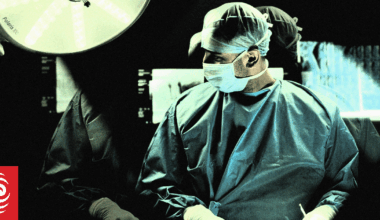 Outsourcing easy cases to private sector risks two-tier health system, doctors warn