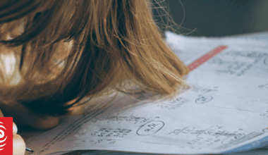 'Unusual' improvement in primary students' maths and English, teachers say