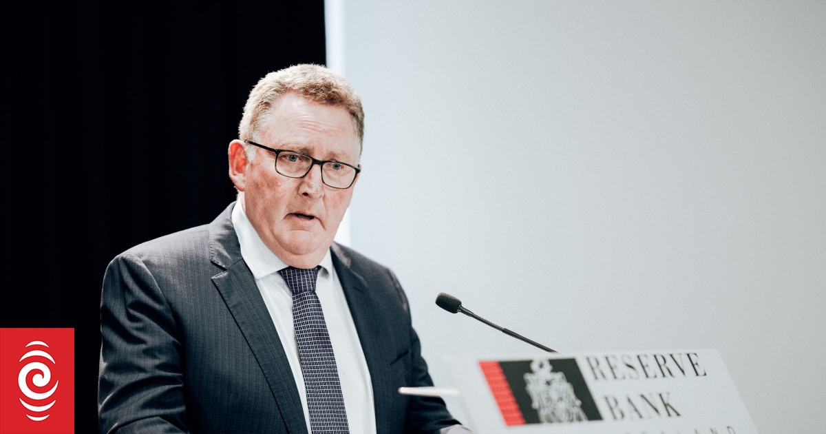 Adrian Orr's $410,000 payout was in his contract, Nicola Willis says