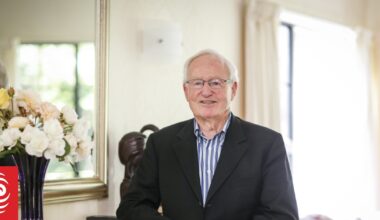 Former Prime Minister Jim Bolger dies aged 90