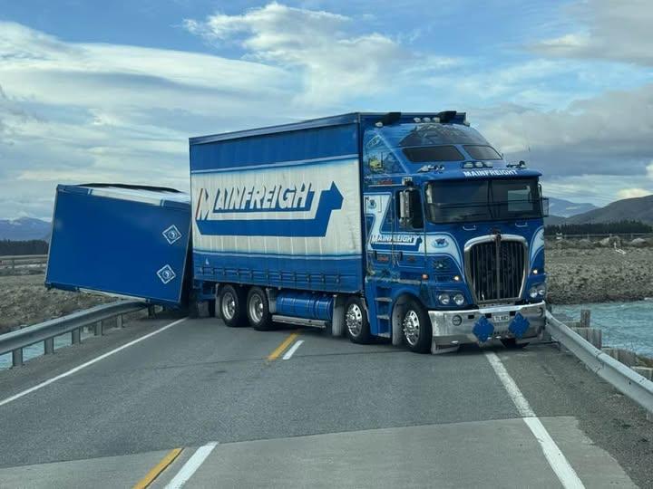 Highway reopens near Tekapo after truck's trailer rolls