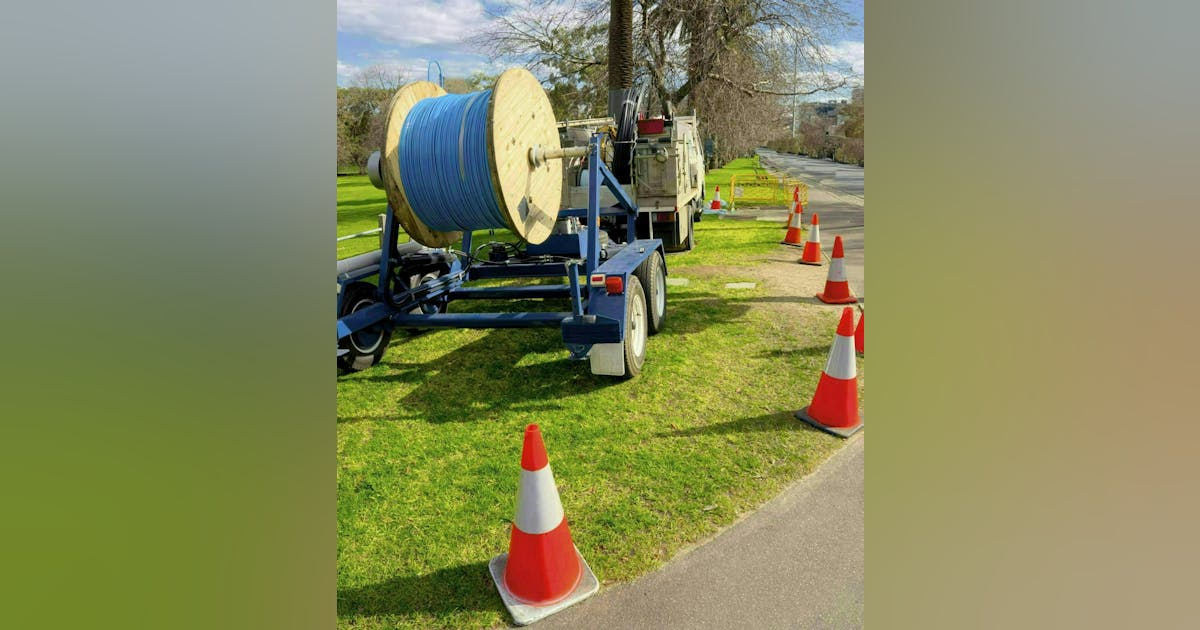 Building Broadband: BroadbandOne and Intracom Telecom target enterprises with Gigabit FWA; Comcast activates $4.8M fiber internet network in Havana, FL