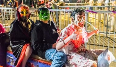 SunLive - Scary rides in the park in the dark…