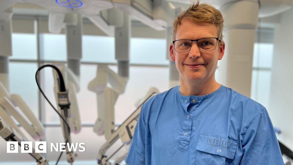 Largest robotic surgery training centre opens in Winnersh