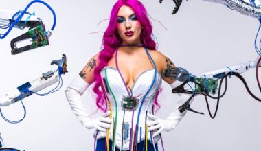 Chrissy Chlapecka Releases 'Apollo' Video: Watch