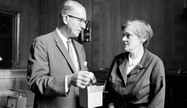 Frances Oldham Kelsey's refusal to approve thalidomide changed medical history