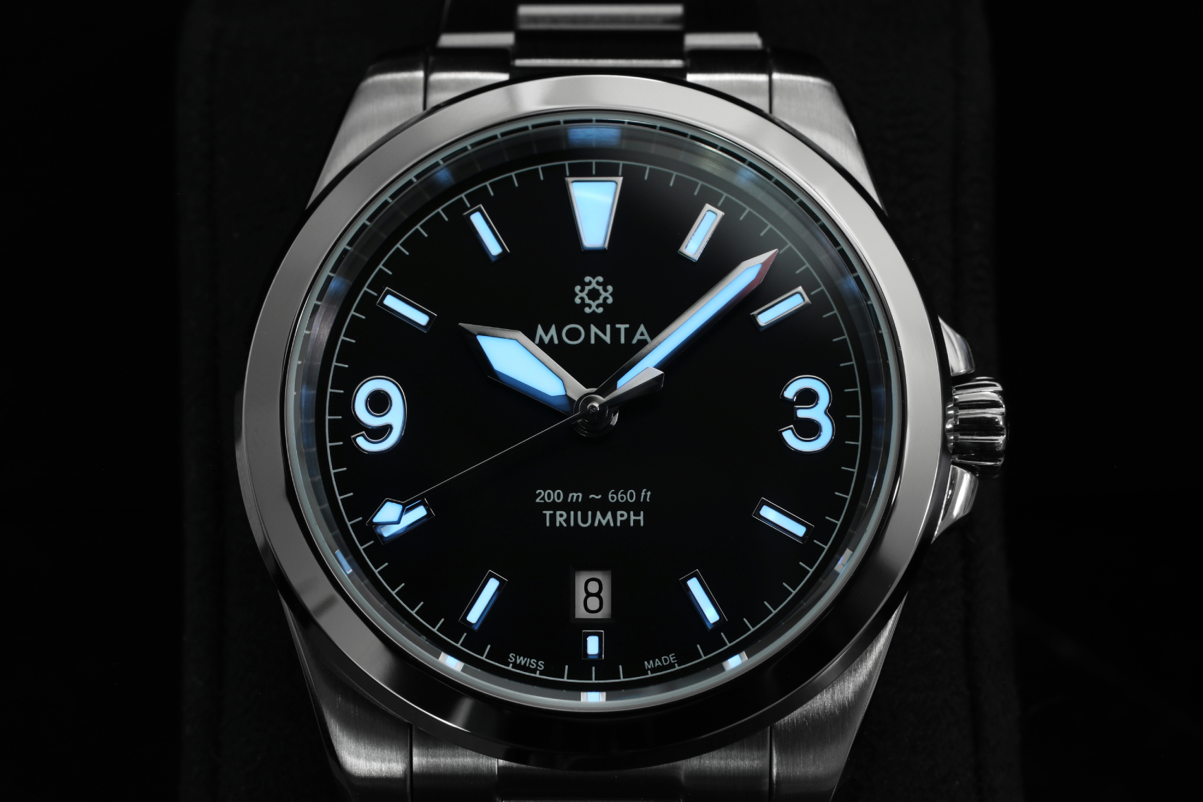 Monta Triumph 2025 Lume