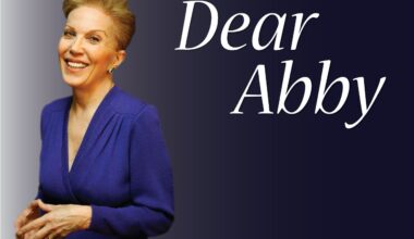 Dear Abby: Reader suspects aunt is hiding late grandmother’s will