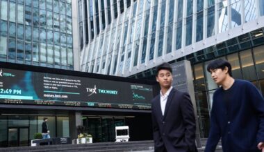 Markets today: TSX composite reverses losses