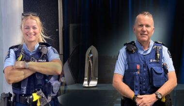 Officers fought offender in burning garage