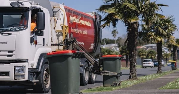 Aucklanders asked to weigh in on rubbish trial