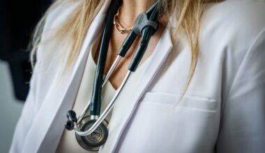 Ottawa eyes 'recruitment ambassador' to attract family doctors